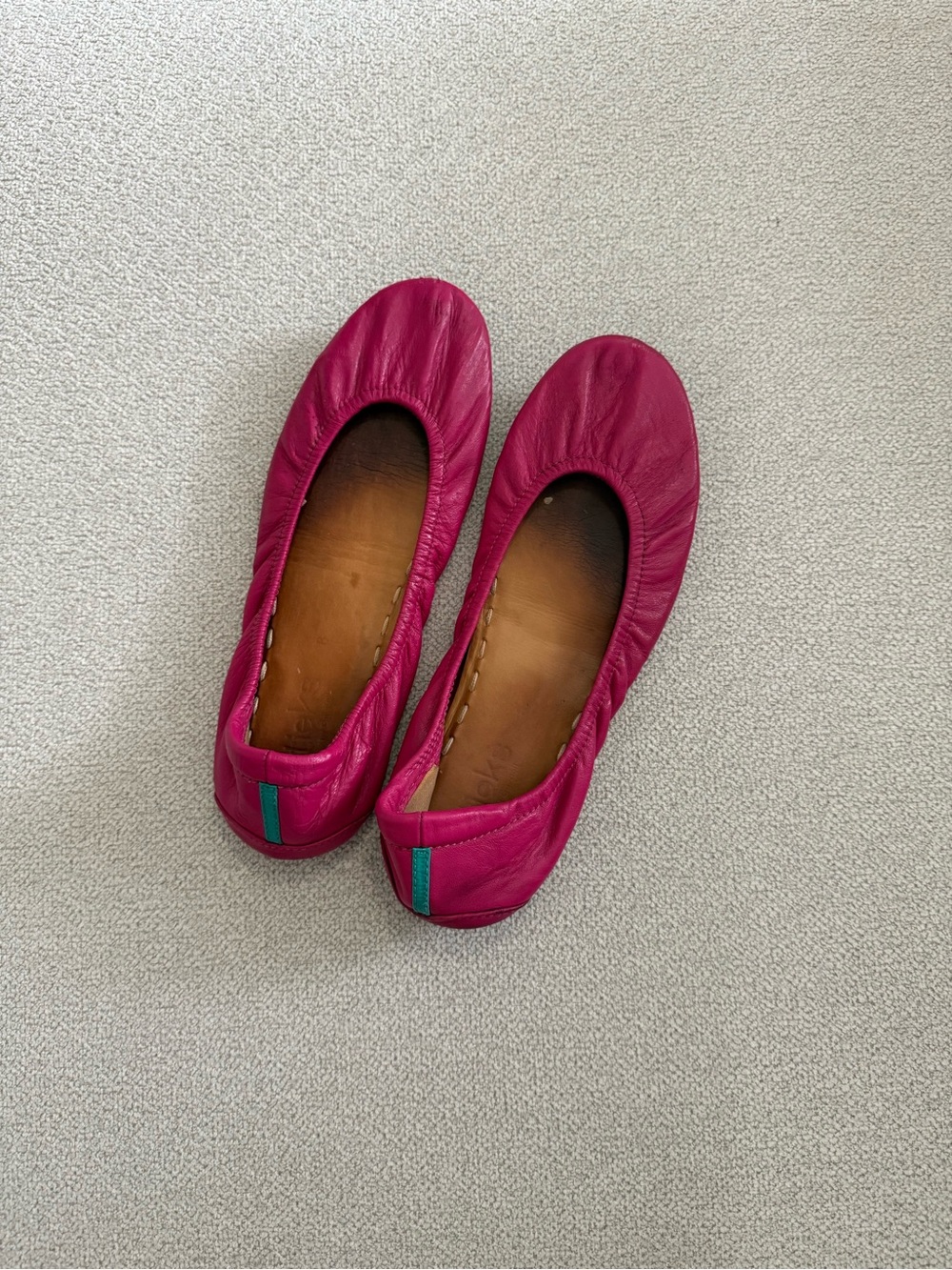 Women's Fuchsia Tieks Leather Ballet Flats